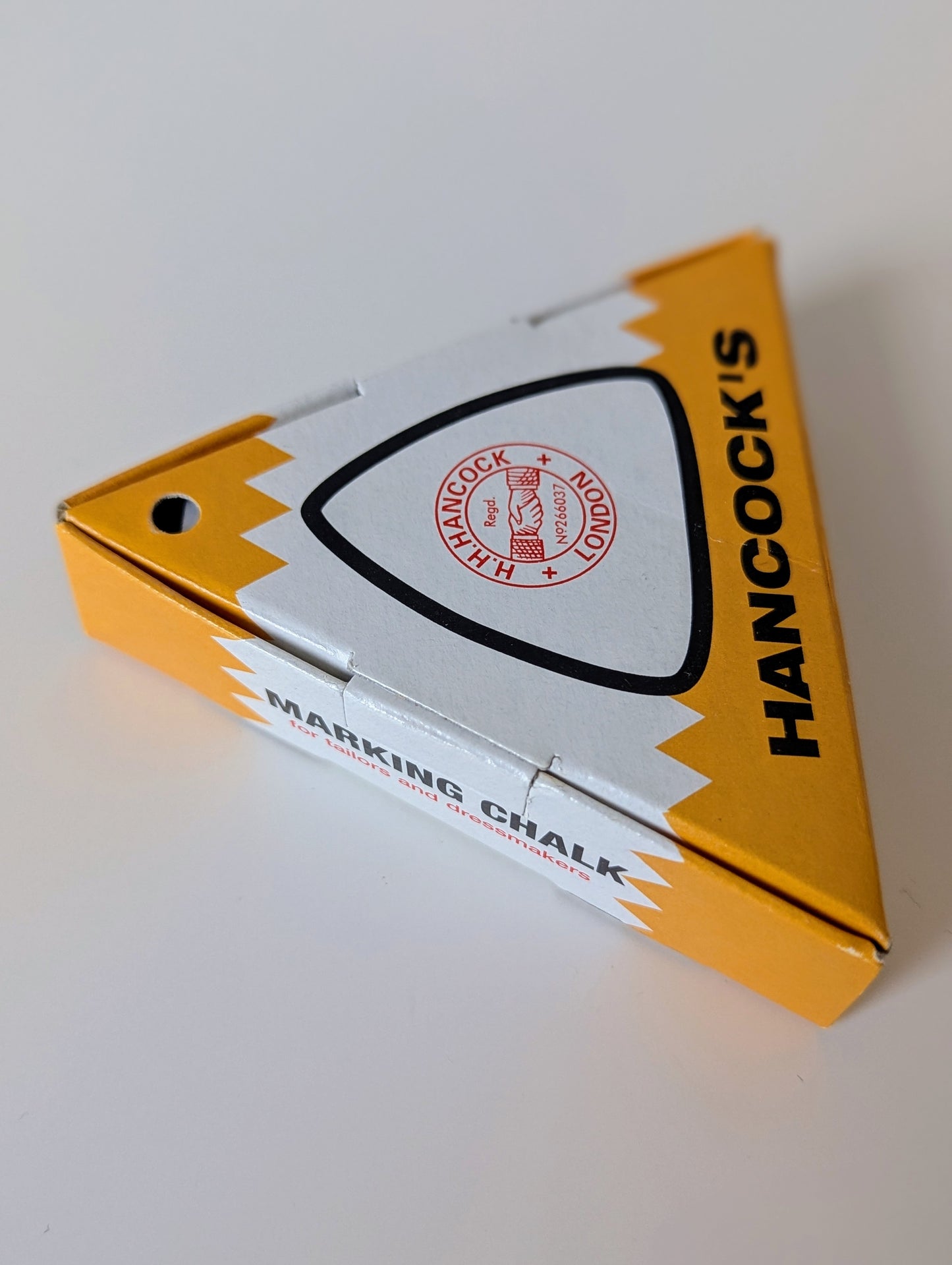 Hancock's - Garment Marking Chalk - 2 Pack Triangular